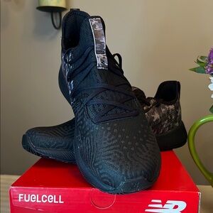 NEW BALANCE  FuelCell 100 Black Camo Training Sneakers NWT